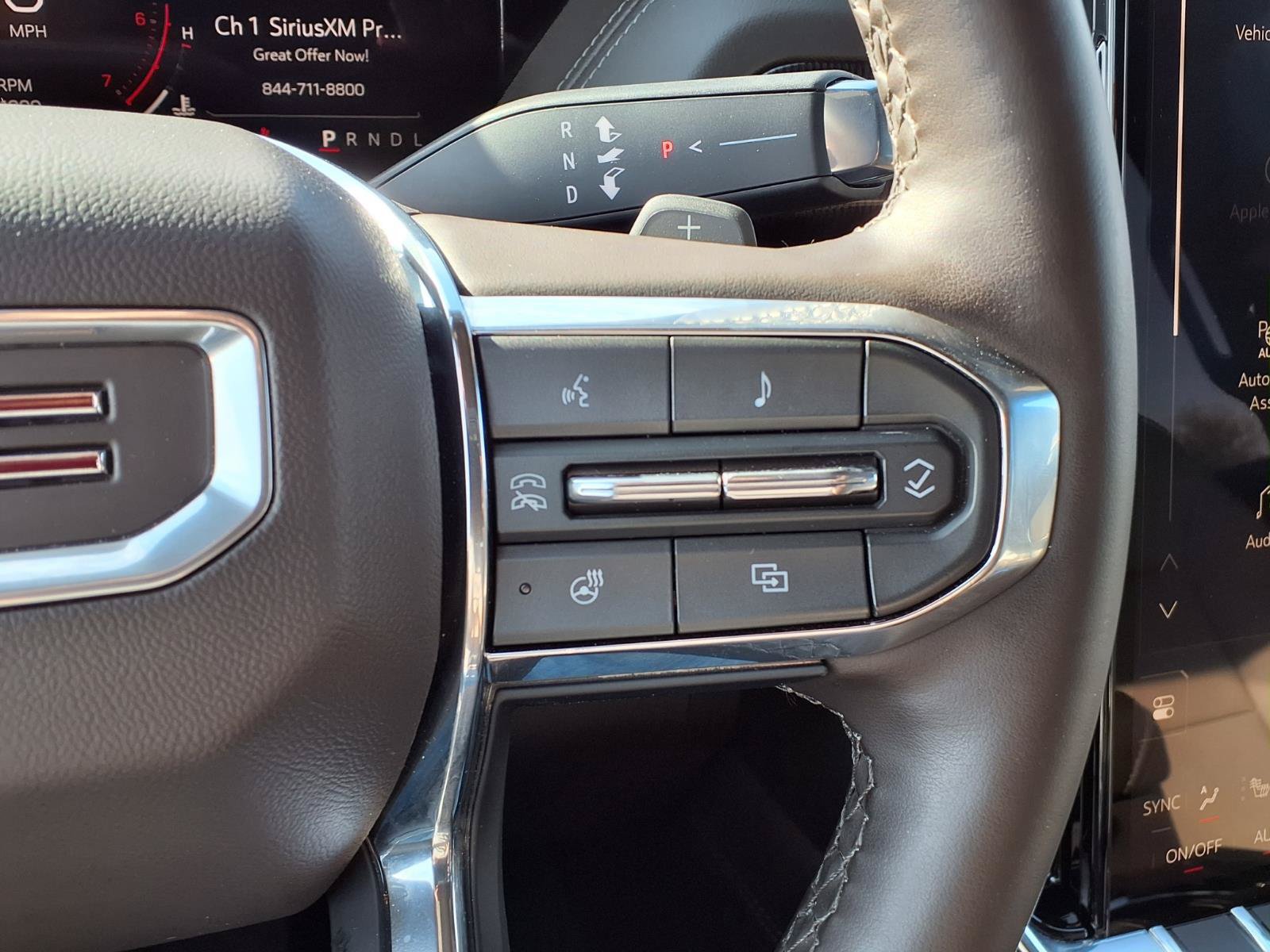 Used 2026 GMC Yukon Elevation RWD image 23
