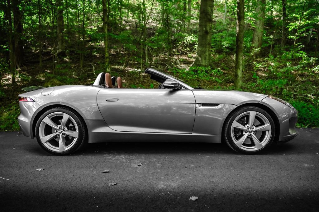 Used 2019 Jaguar F-TYPE Convertible AWD image 3