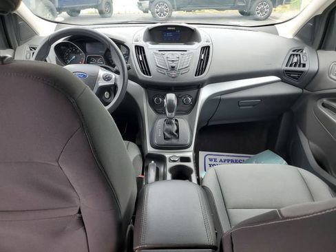Used 2015 Ford Escape SE FWD image 17