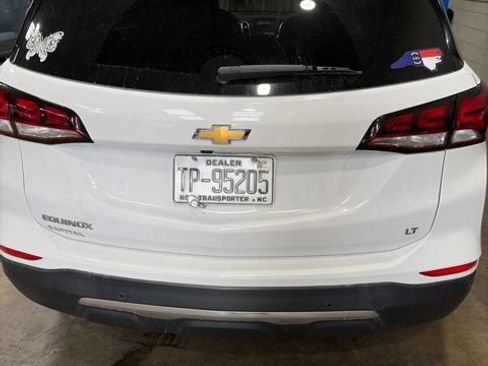 Used 2022 Chevrolet Equinox LT FWD image 9