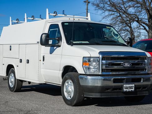 New 2026 Ford E-350 and Econoline 350 Super Duty w/ Power Equipment Group image 1