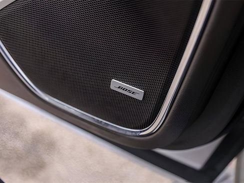 Used 2018 GMC Yukon Denali w/ Denali Ultimate Package image 33