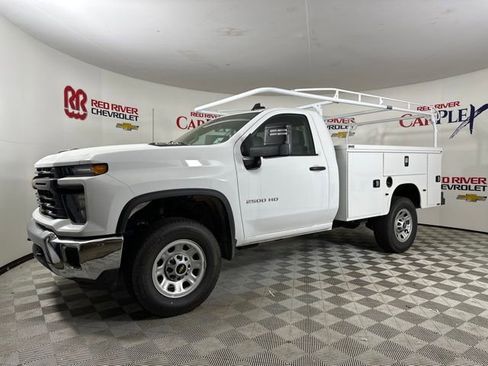 New 2025 Chevrolet Silverado 2500 W/T RWD image 3