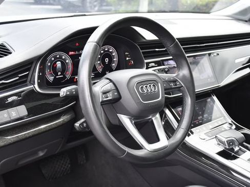 Used 2023 Audi Q7 3.0T Premium Plus AWD/4WD image 22