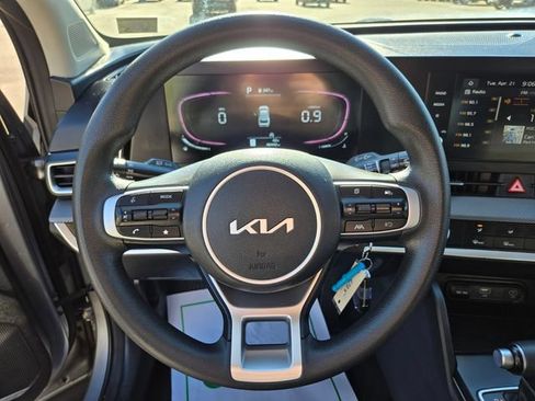 Used 2023 Kia Sportage LX AWD/4WD image 31
