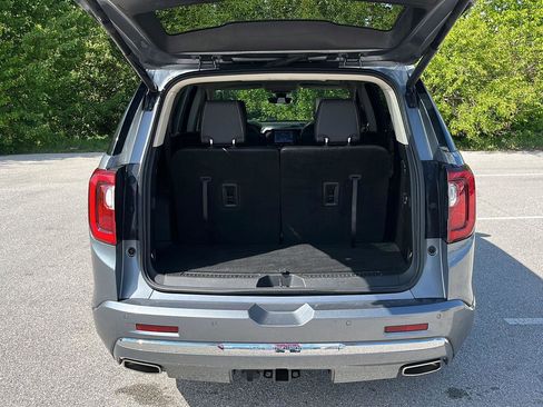 Used 2021 GMC Acadia Denali w/ Denali Ultimate Package AWD/4WD image 5