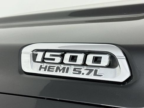 Used 2019 RAM 1500 Limited AWD/4WD image 8