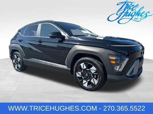 Used 2025 Hyundai Kona SEL FWD image 1
