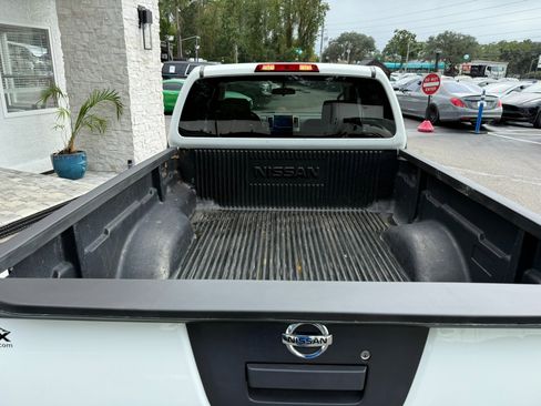 Used 2019 Nissan Frontier S image 18