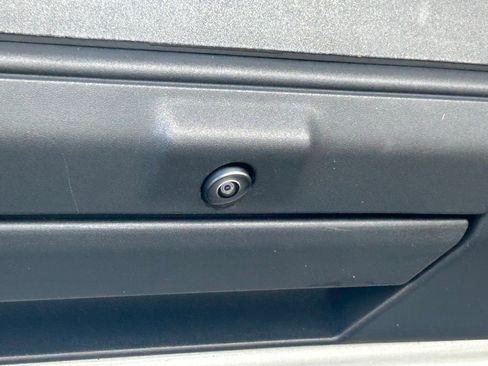 Used 2023 Ford F150 XLT image 21