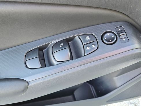 Used 2025 Nissan Altima 2.5 S image 20