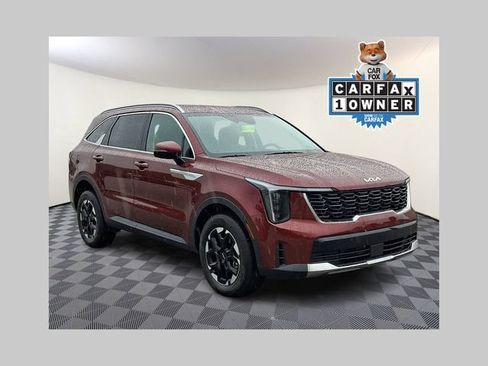 Used 2025 Kia Sorento S AWD/4WD image 1