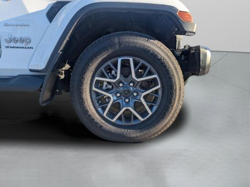 New 2024 Jeep Wrangler Sahara image 51