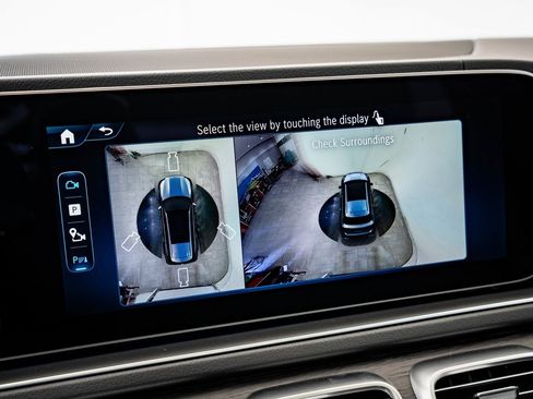 New 2026 Mercedes-Benz GLS 450 4MATIC image 30