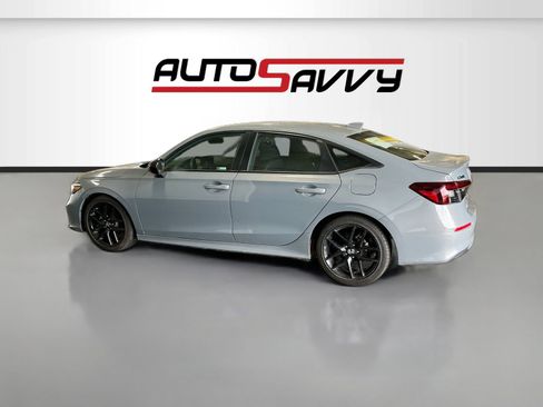 Used 2026 Honda Civic Sport image 4