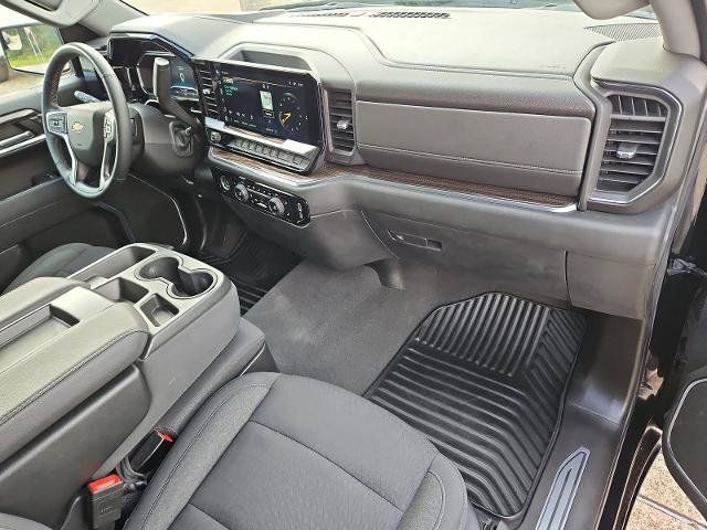 Used 2023 Chevrolet Silverado 1500 LT AWD/4WD image 24