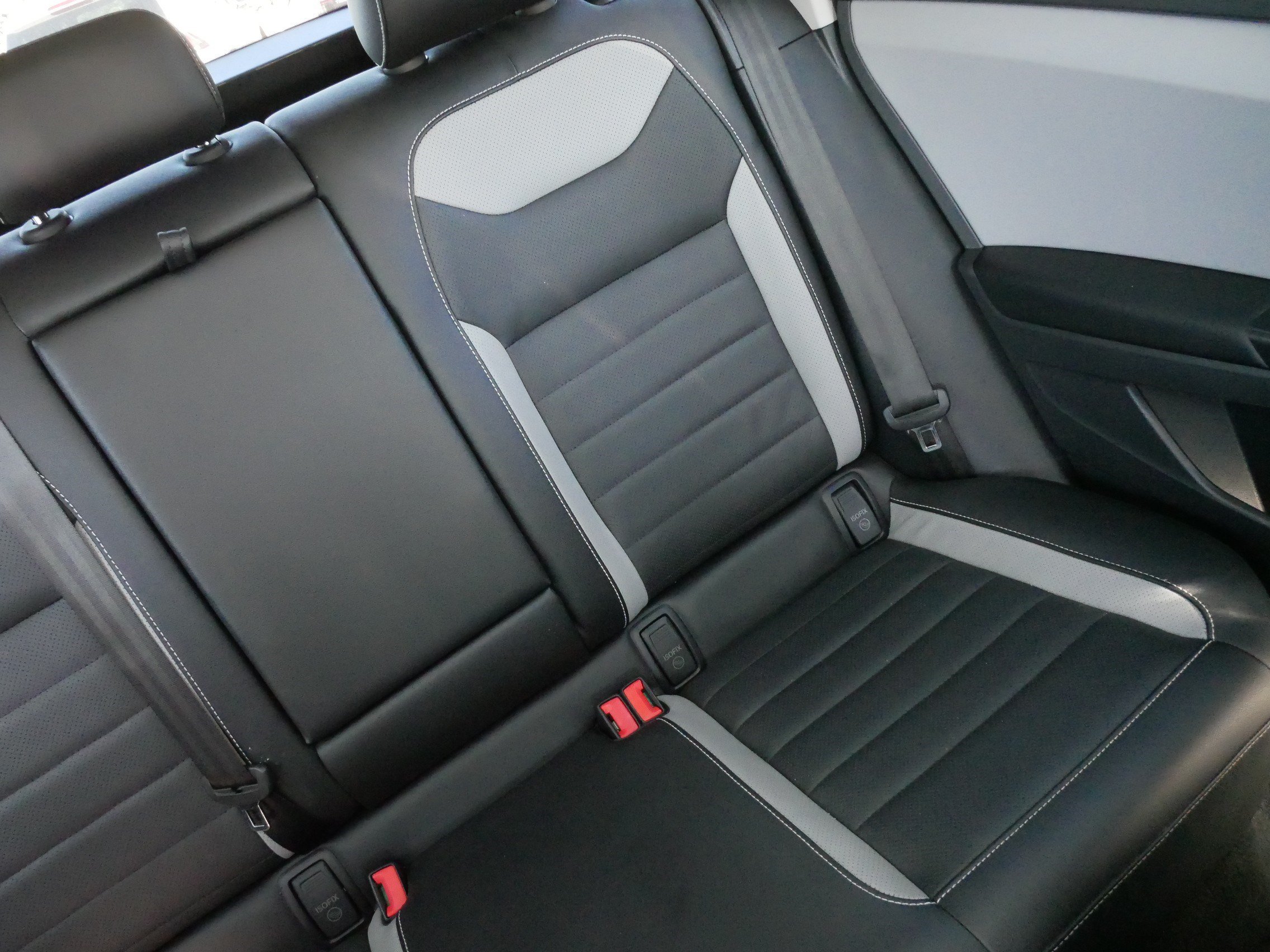 Certified 2023 Volkswagen Taos SEL AWD/4WD image 14