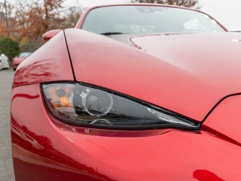 Used 2020 MAZDA MX-5 Miata RF Grand Touring image 19