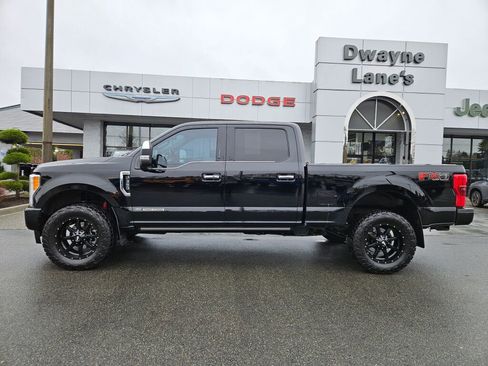 Used 2017 Ford F350 Platinum w/ Platinum Ultimate Package image 2