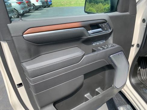 Used 2026 GMC Sierra 1500 Denali w/ Technology Package AWD/4WD image 23