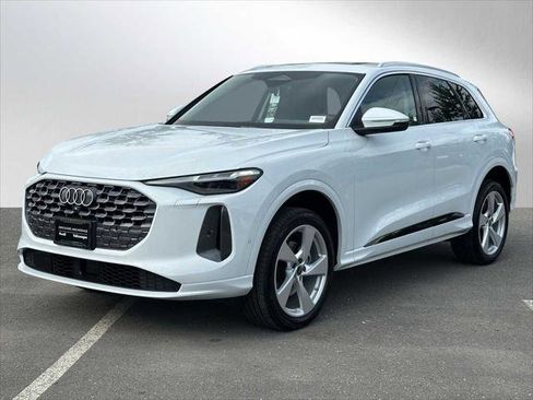New 2025 Audi Q5 Premium Plus image 7