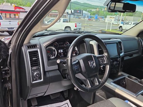 Used 2015 RAM 1500 Big Horn AWD/4WD image 11