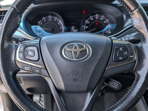 Used 2016 Toyota Avalon XLE FWD image 18