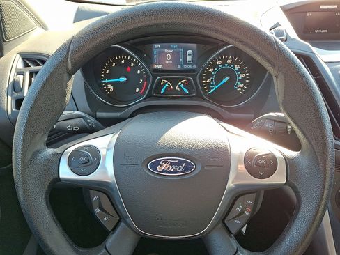 Used 2014 Ford Escape SE image 17