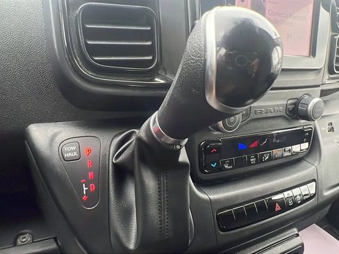 Used 2023 RAM ProMaster 2500 FWD image 17