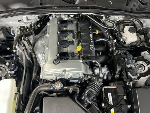 Used 2024 MAZDA MX-5 Miata RF Grand Touring image 37