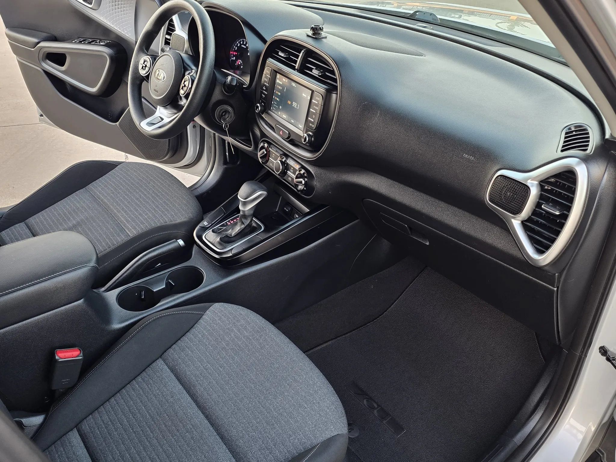Used 2021 Kia Soul S FWD image 21