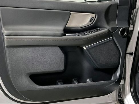 Used 2025 Ford Expedition Max Active AWD/4WD image 18