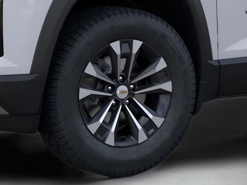 New 2026 Chevrolet Equinox LT w/ LPO, Floor Liner Package image 26