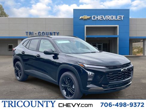 New 2026 Chevrolet Trax ACTIV w/ Driver Confidence Package FWD image 1