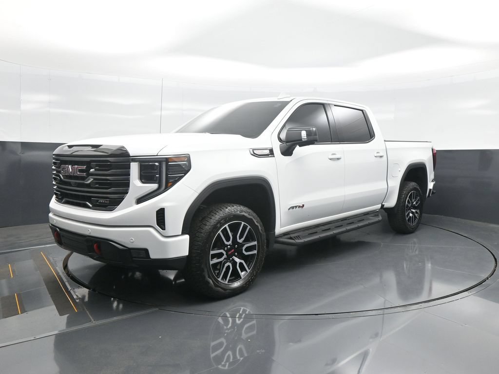 Used 2026 GMC Sierra 1500 AT4 w/ AT4 Premium Package AWD/4WD image 3
