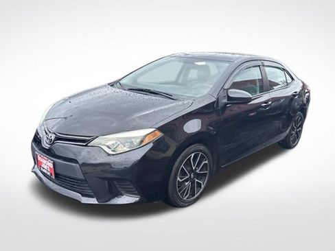 Used 2014 Toyota Corolla LE FWD image 1