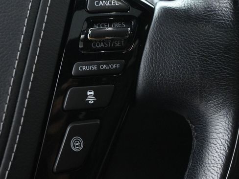 Used 2021 INFINITI QX80 Sensory w/ All-Season Package AWD/4WD image 23