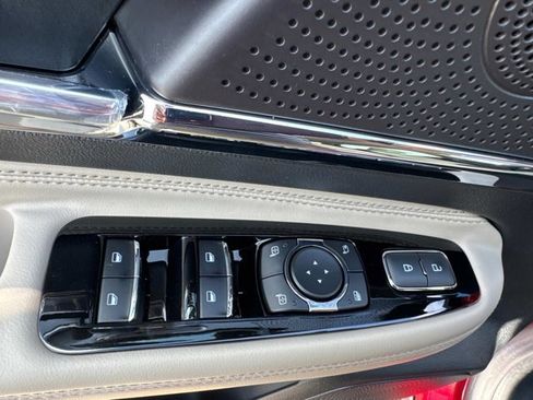 New 2025 Lincoln Corsair FWD image 10