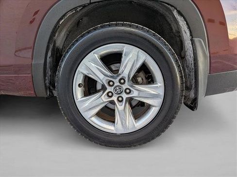 Certified 2019 Toyota Highlander Limited image 23