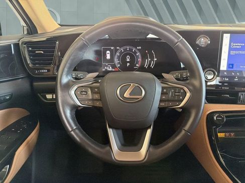Certified 2025 Lexus NX 250 FWD w/ Accessory Package (Z1) image 14