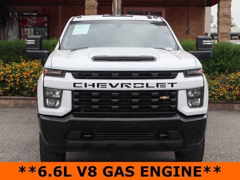 Used 2020 Chevrolet Silverado 2500 Custom w/ Custom Value Package AWD/4WD image 3