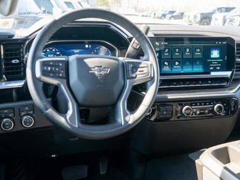 Used 2023 Chevrolet Silverado 1500 RST w/ Protection Package image 12