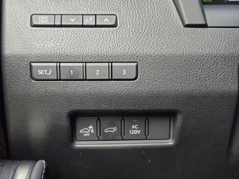 Used 2024 Lexus GX 550 w/ Cold Area Package AWD/4WD image 20