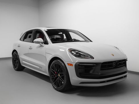 Certified 2023 Porsche Macan GTS AWD/4WD image 10