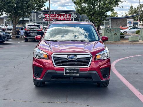 Used 2019 Subaru Forester Premium AWD/4WD image 6