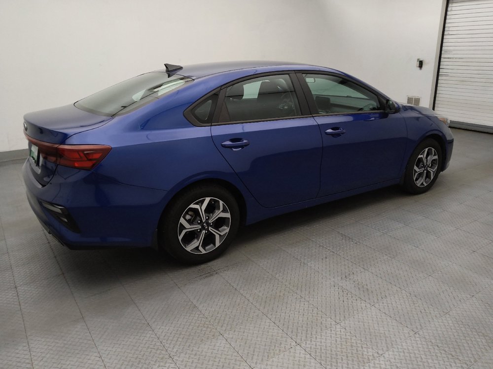 Used 2020 Kia Forte LXS FWD image 10