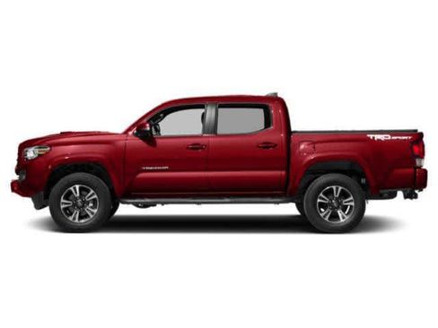 Used 2018 Toyota Tacoma TRD Off-Road w/ Technology Package AWD/4WD image 3