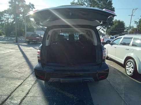 Used 2020 Nissan Armada SL image 9