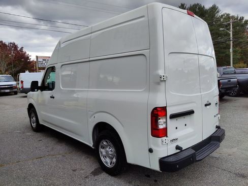 Used 2020 Nissan NV 2500 SV w/ Navigation Package image 6