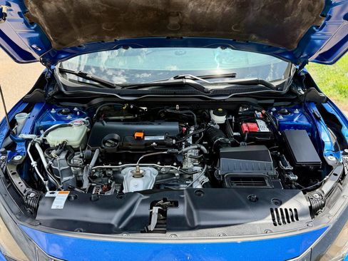 Used 2019 Honda Civic LX image 9